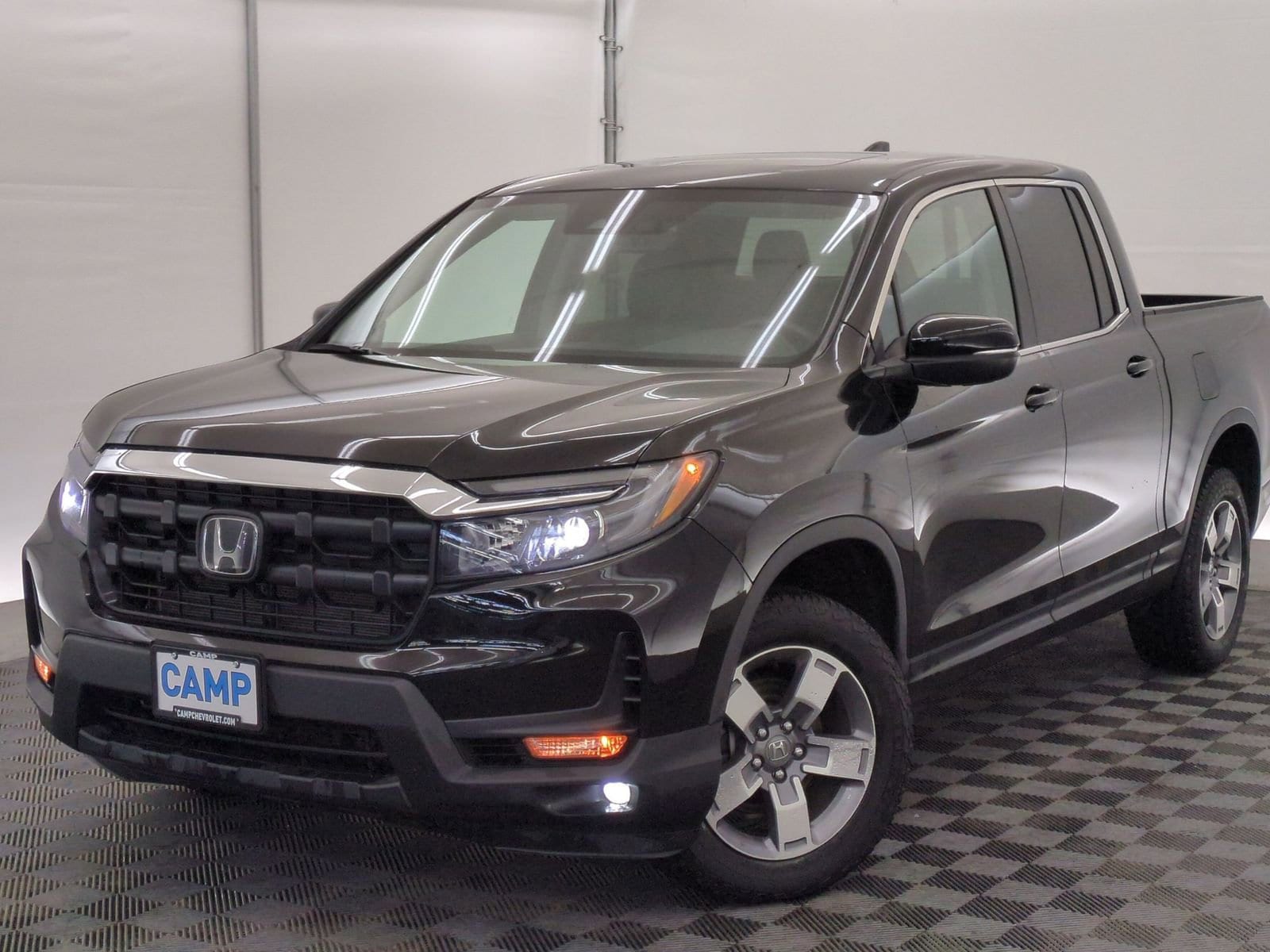 2025 Honda Ridgeline RTL AWD's photo
