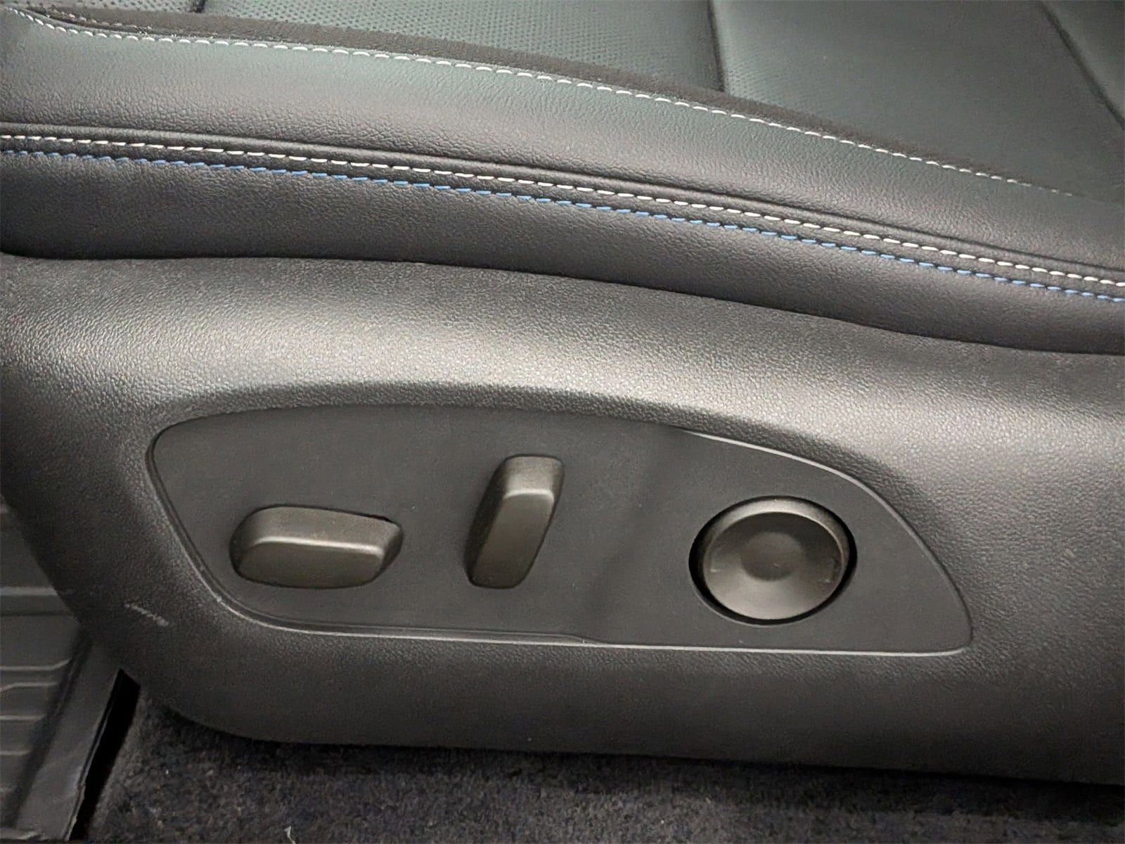 Thumbnail: 2026 Chevrolet Equinox - 17