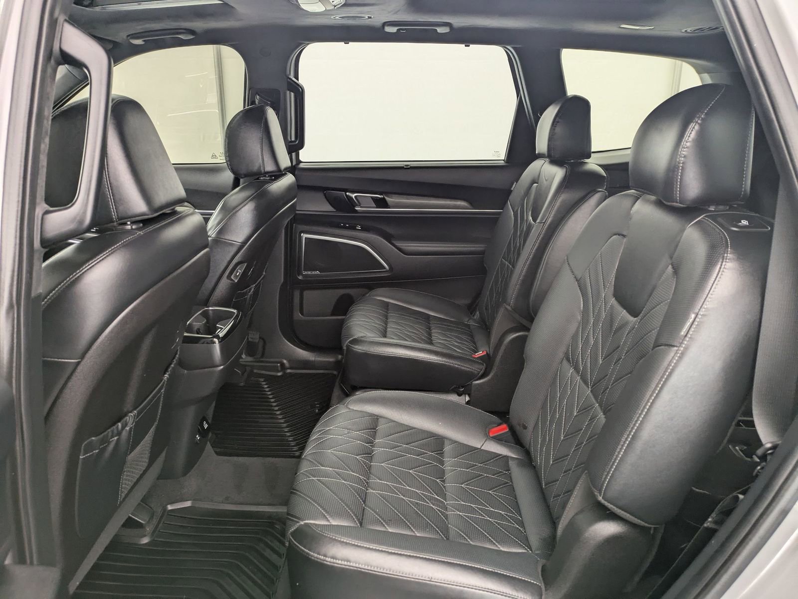 Thumbnail: 2023 Kia Telluride - 20