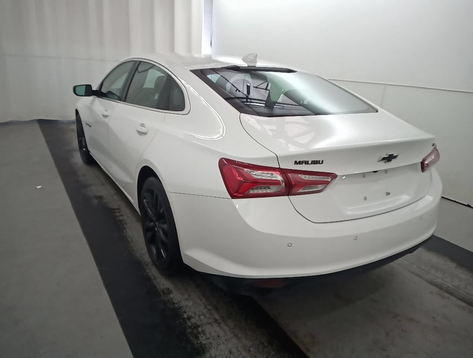 Thumbnail: 2024 Chevrolet Malibu - 2