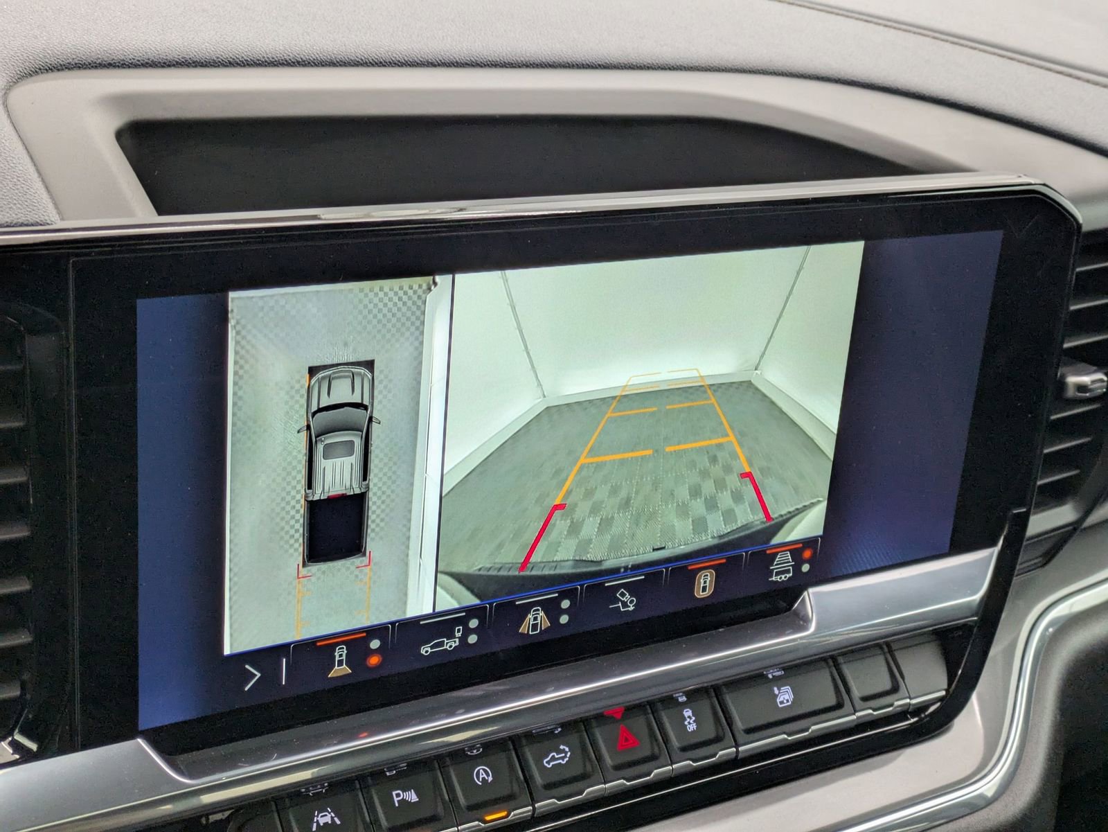 Thumbnail: 2024 Chevrolet Silverado 1500 - 30