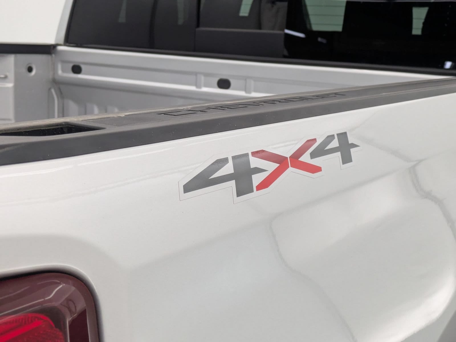 Thumbnail: 2021 Chevrolet Silverado 1500 - 14