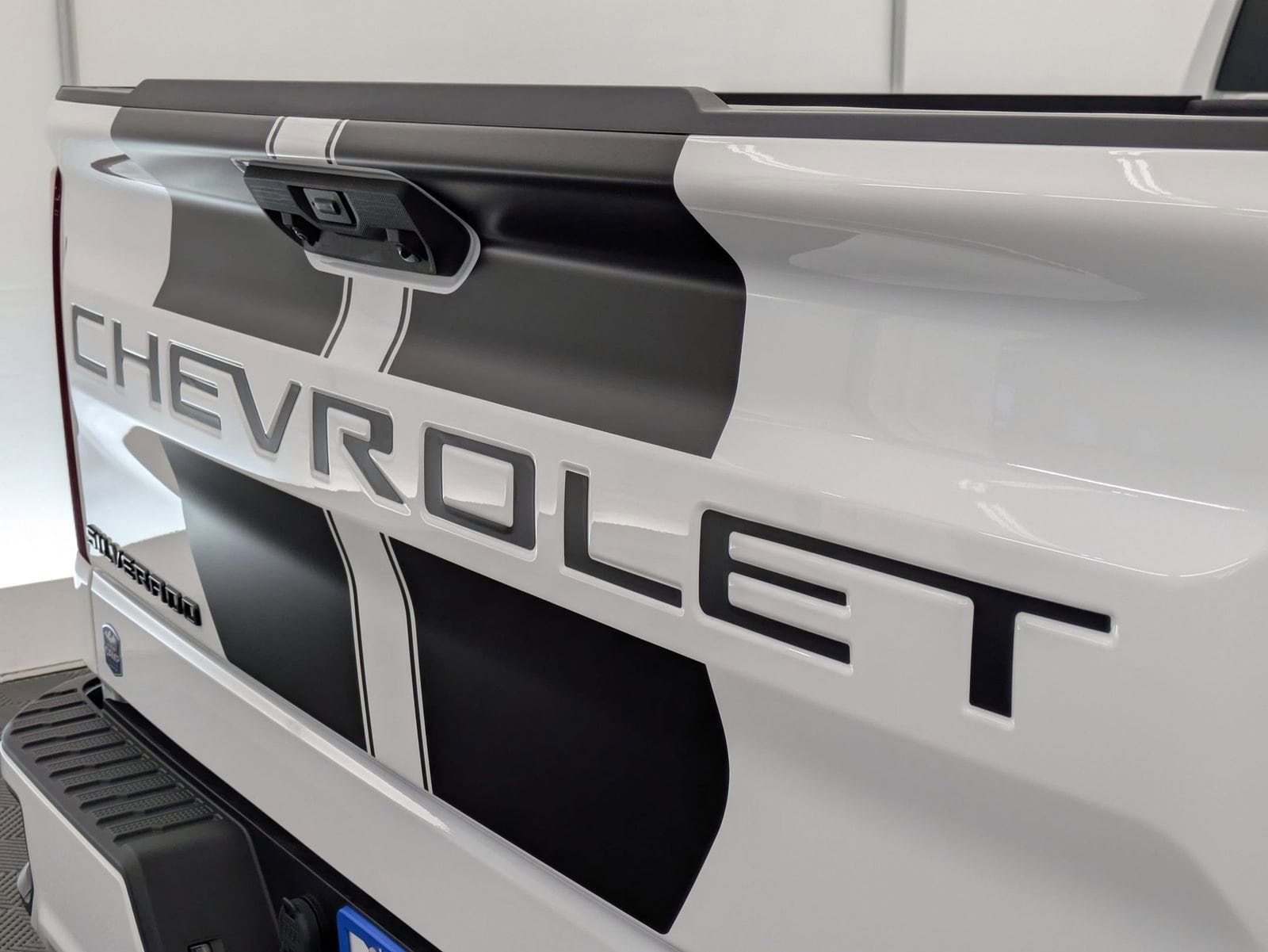 Thumbnail: 2025 Chevrolet Silverado 1500 - 15