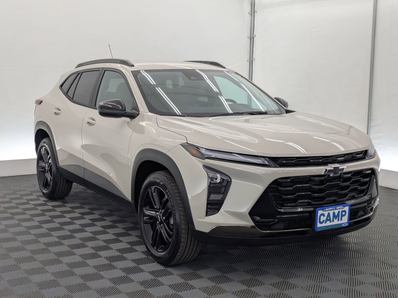 Thumbnail: 2026 Chevrolet Trax - 8