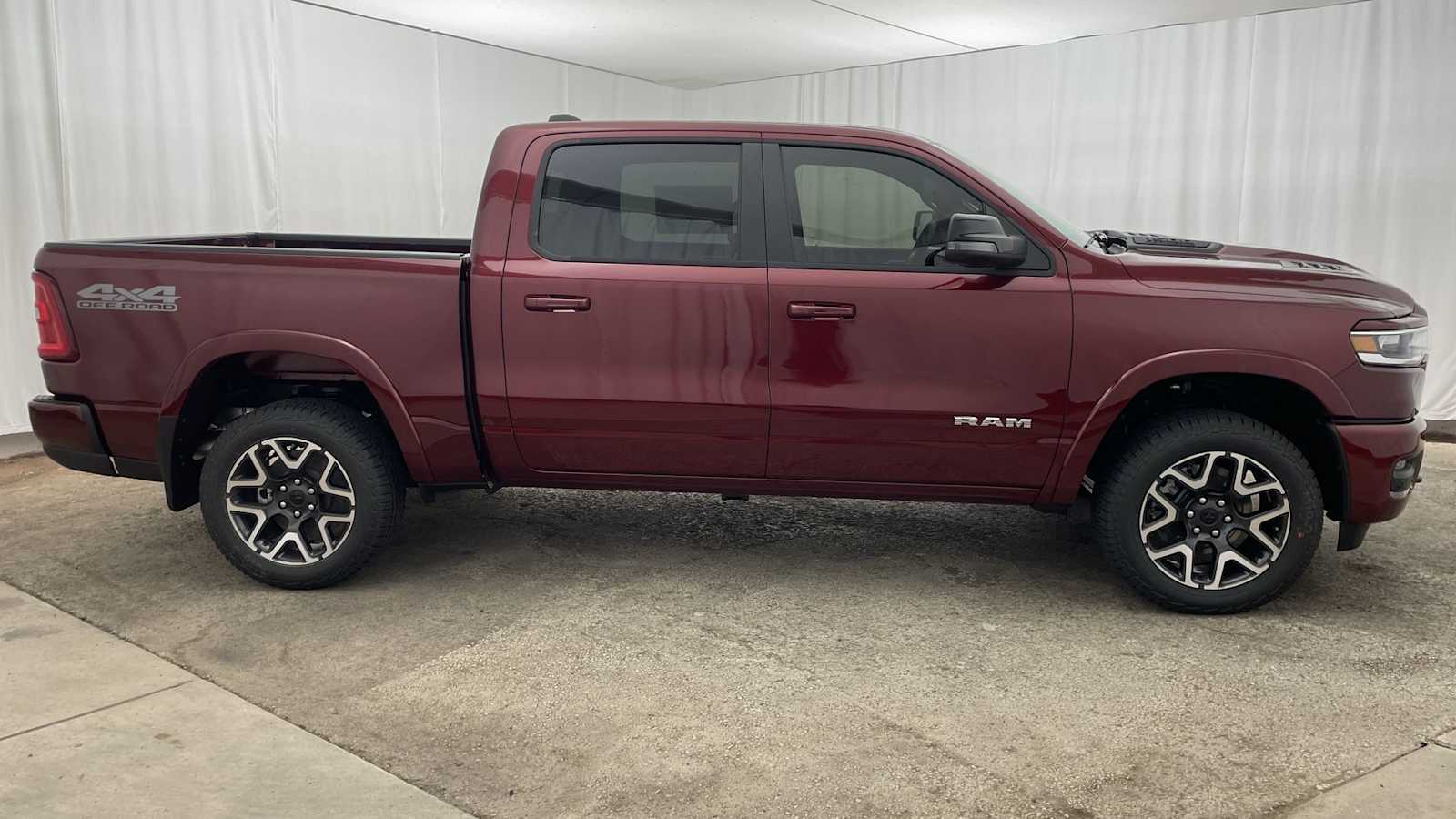 Thumbnail: 2026 RAM 1500 - 38