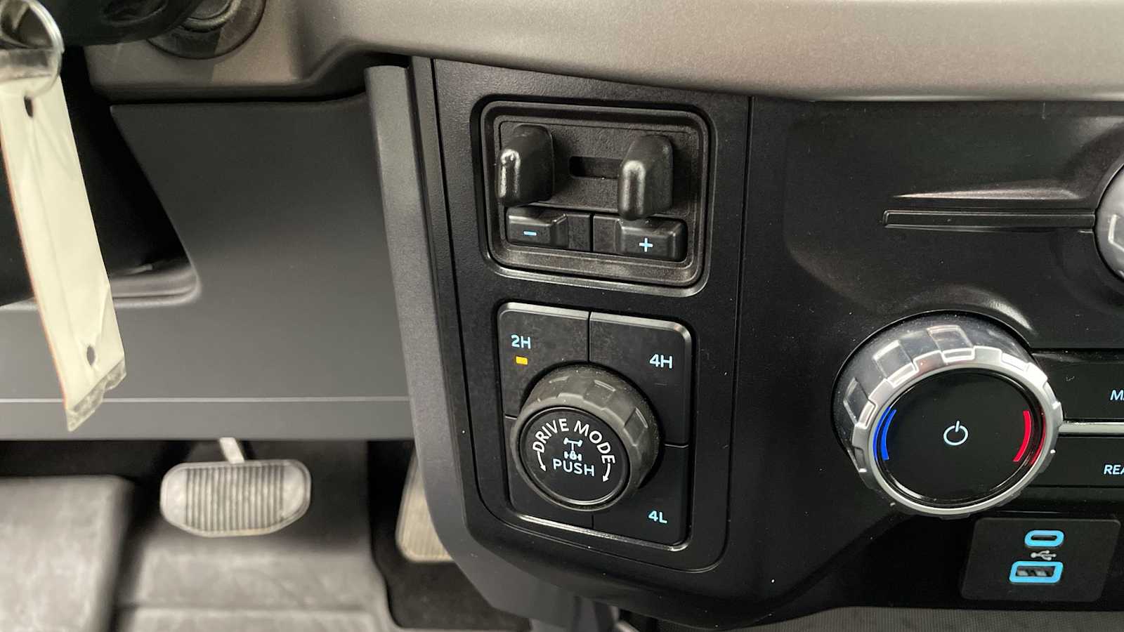 Thumbnail: 2024 Ford F-150 - 23