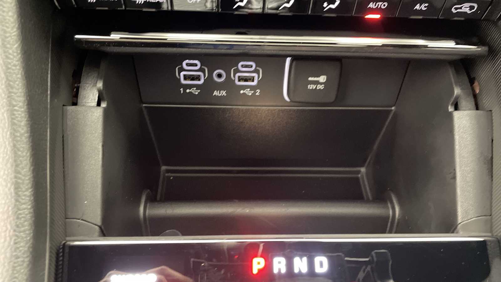 Thumbnail: 2025 Jeep Grand Cherokee - 21