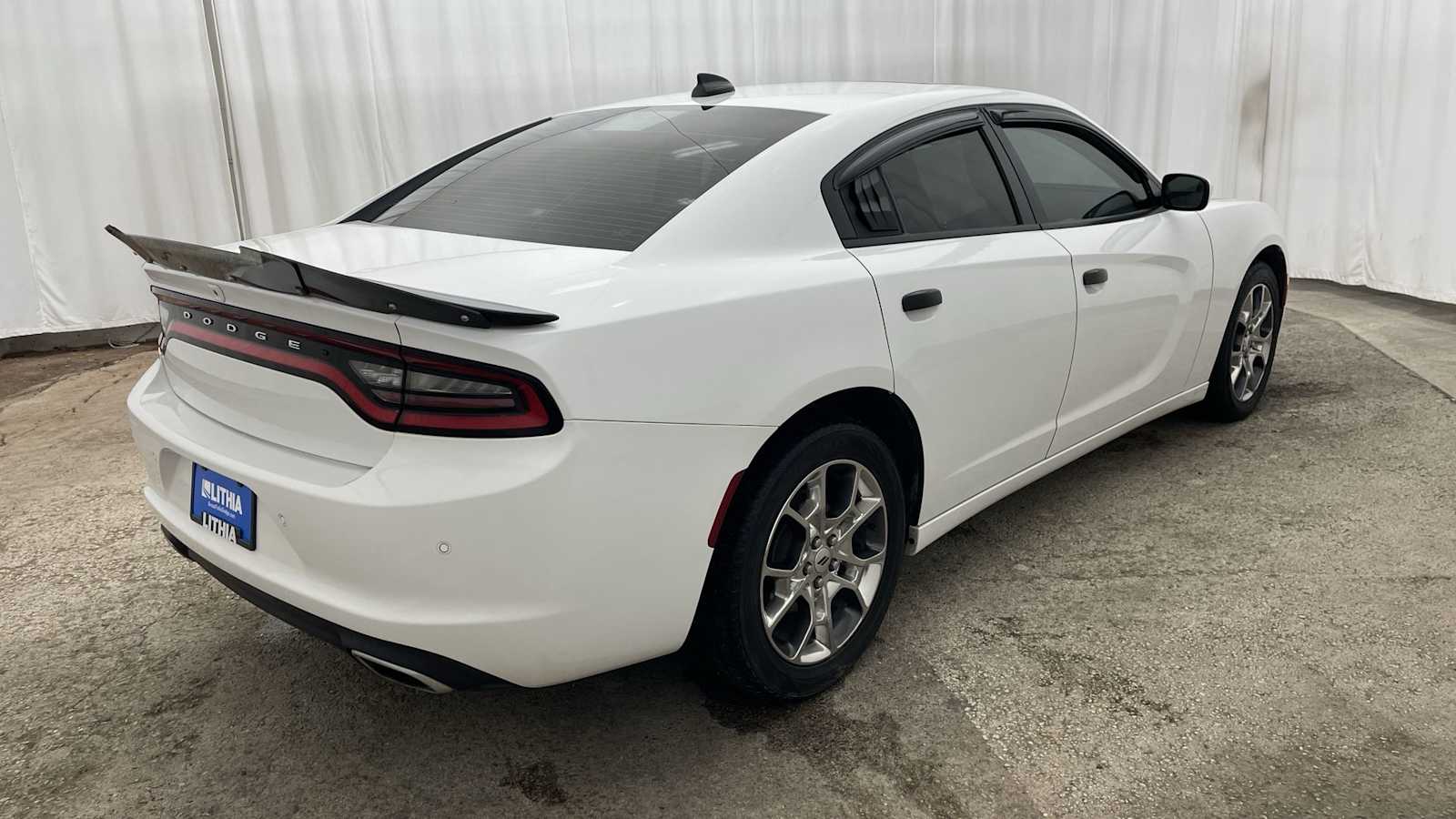 Thumbnail: 2015 Dodge Charger - 33