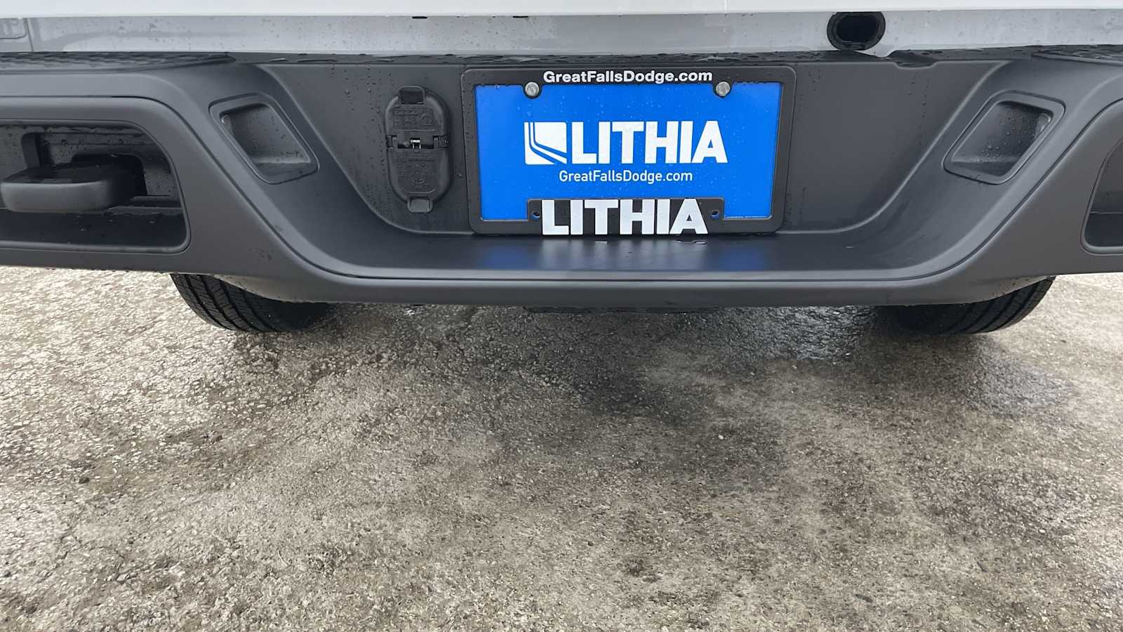 Thumbnail: 2025 Jeep Gladiator - 32