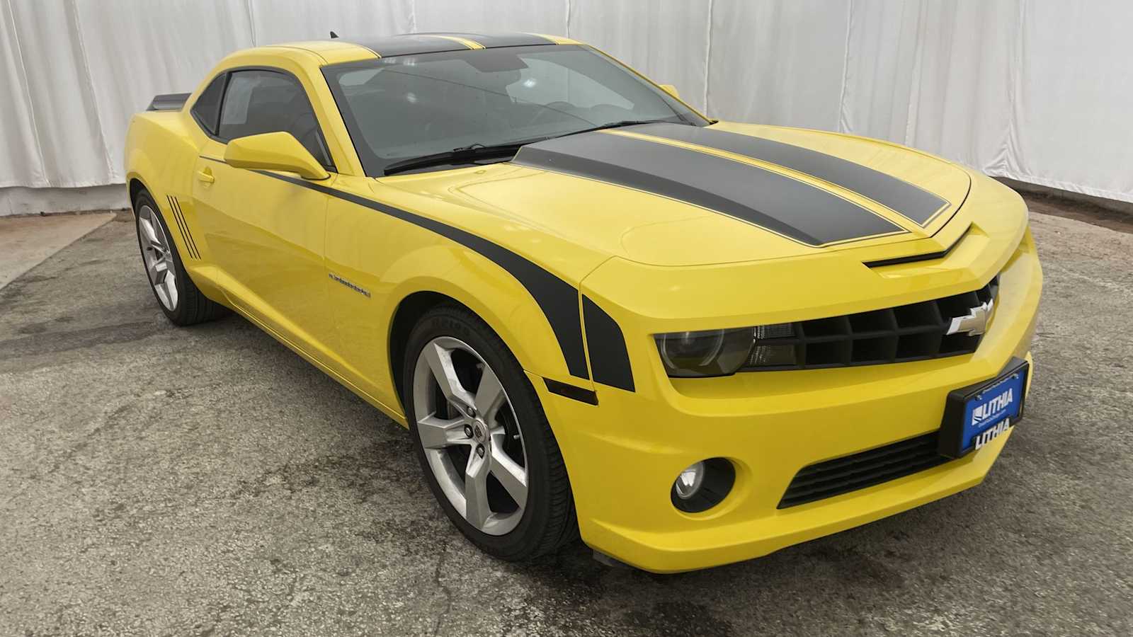 Thumbnail: 2011 Chevrolet Camaro - 34