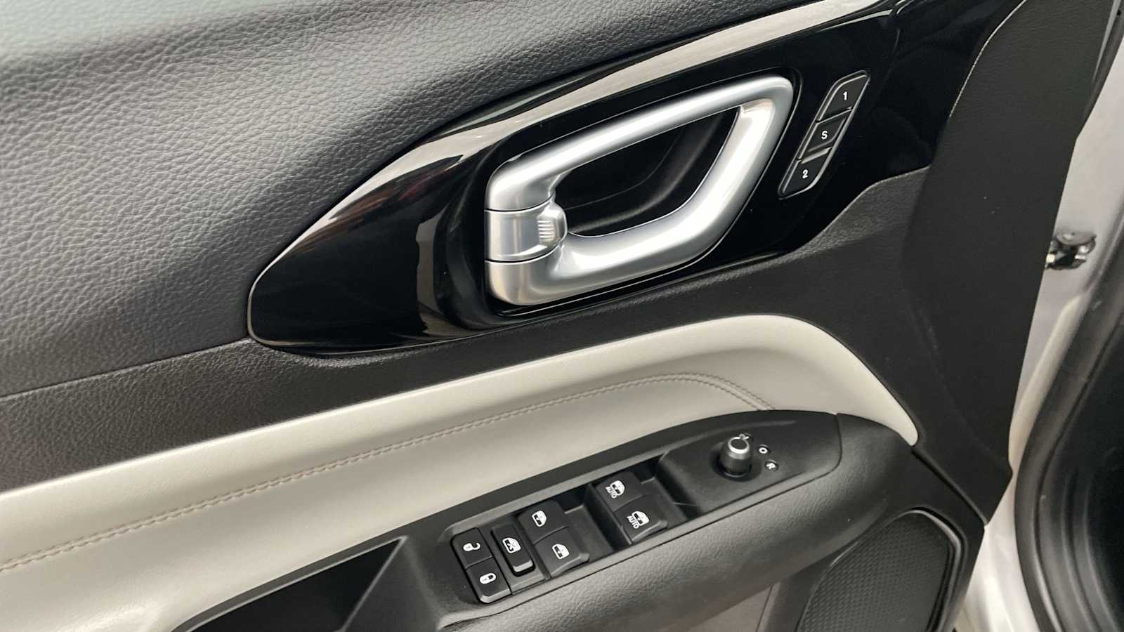 Thumbnail: 2022 Jeep Compass - 7