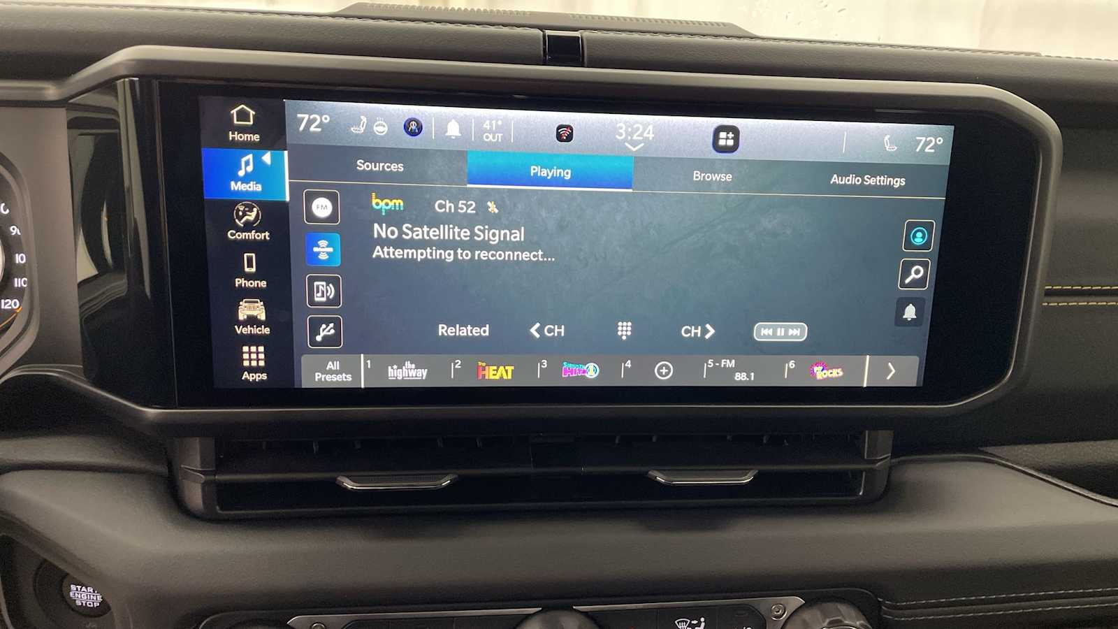 Thumbnail: 2026 Jeep Gladiator - 18