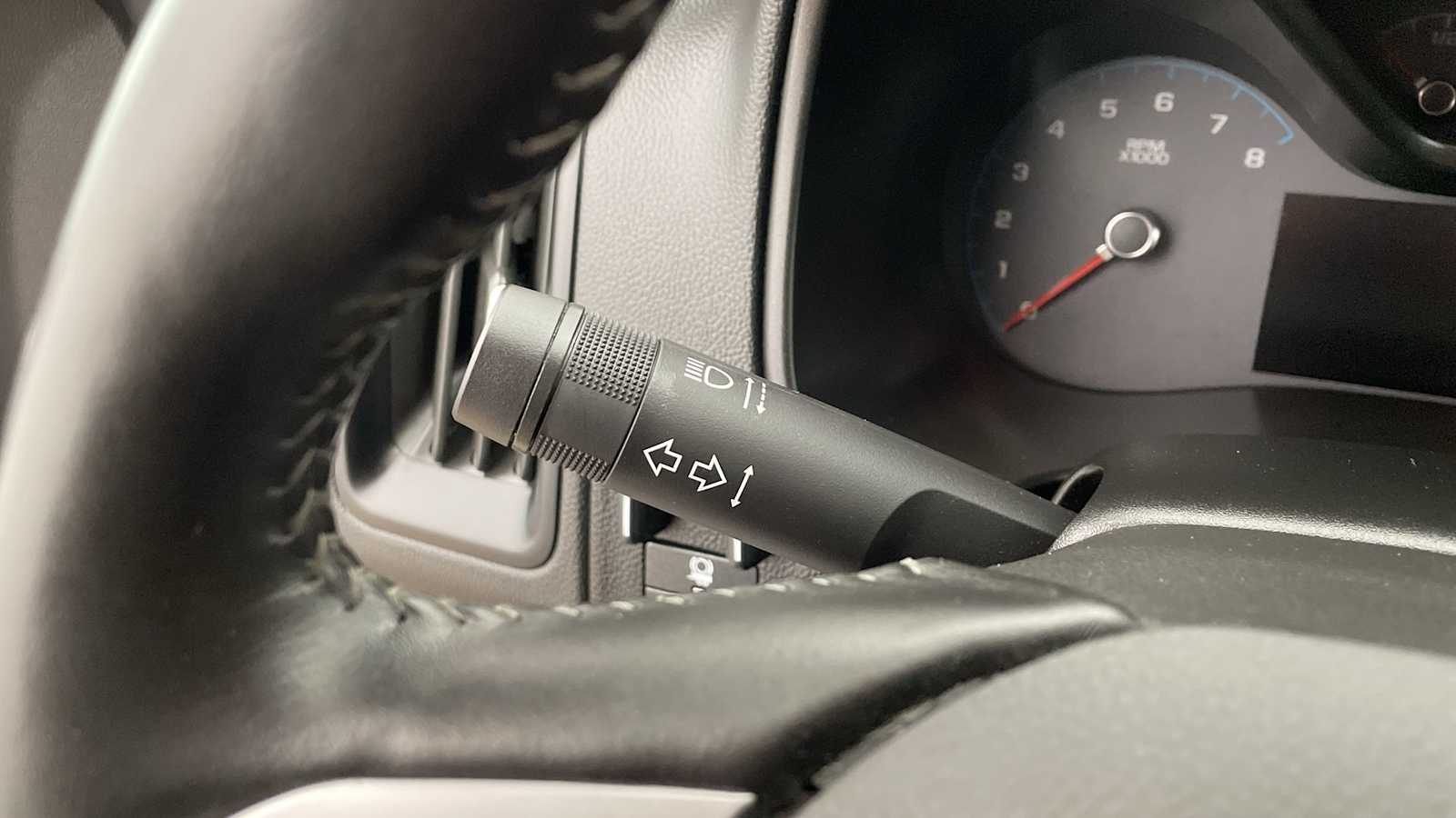 Thumbnail: 2022 Chevrolet Colorado - 16