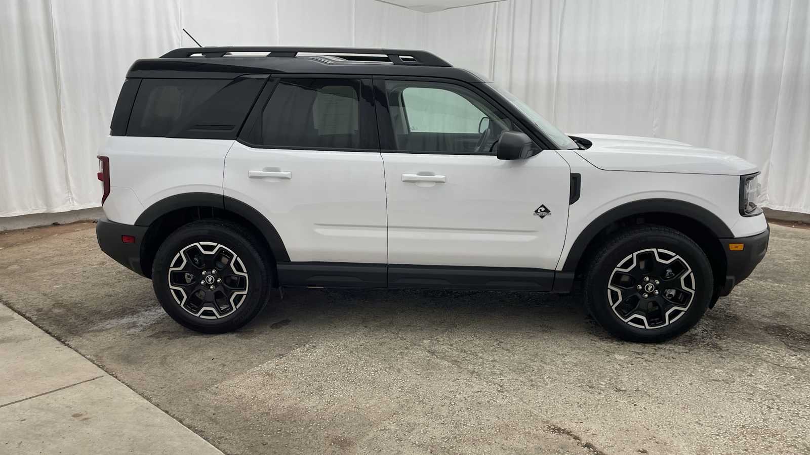 Thumbnail: 2025 Ford Bronco Sport - 33