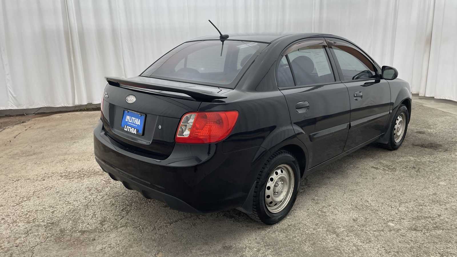 Thumbnail: 2011 Kia Rio - 25