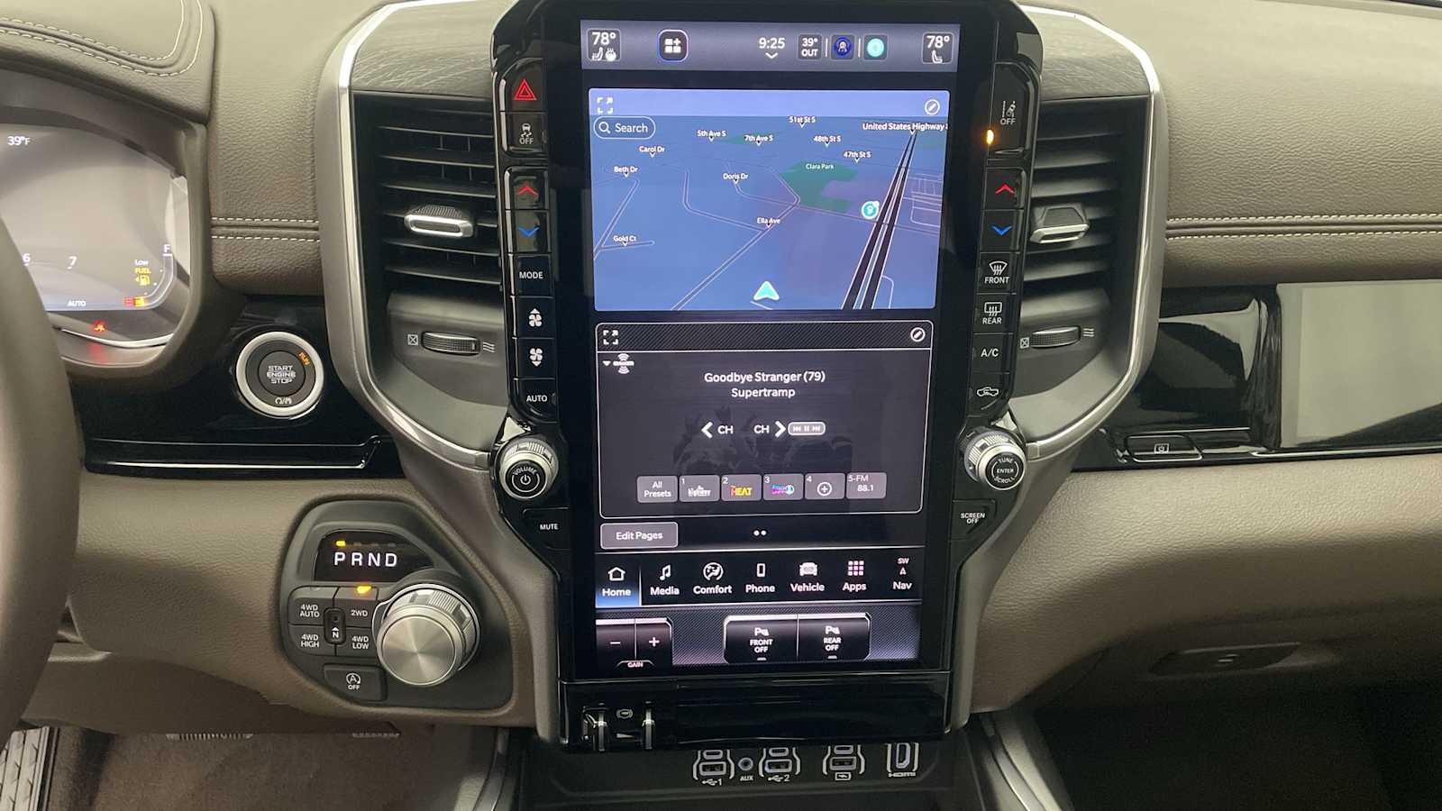 Thumbnail: 2026 RAM 1500 - 18