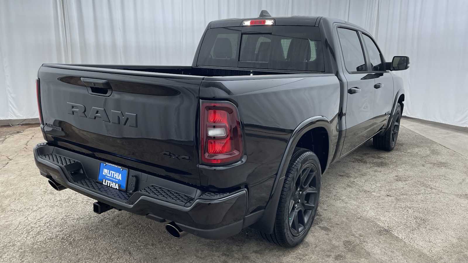 Thumbnail: 2026 RAM 1500 - 36