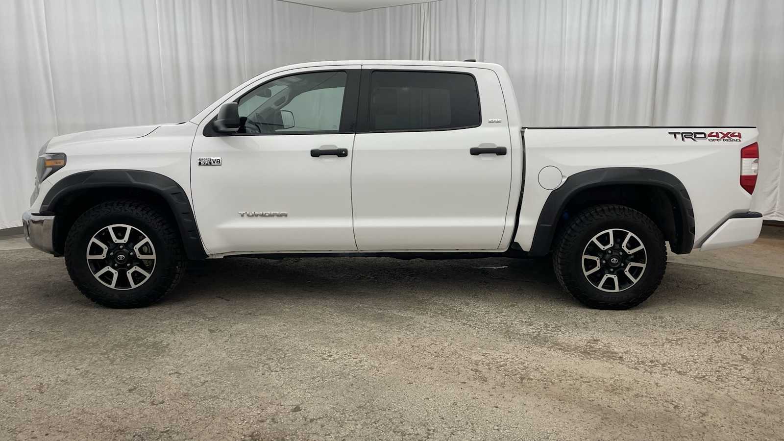 Thumbnail: 2021 Toyota Tundra - 33