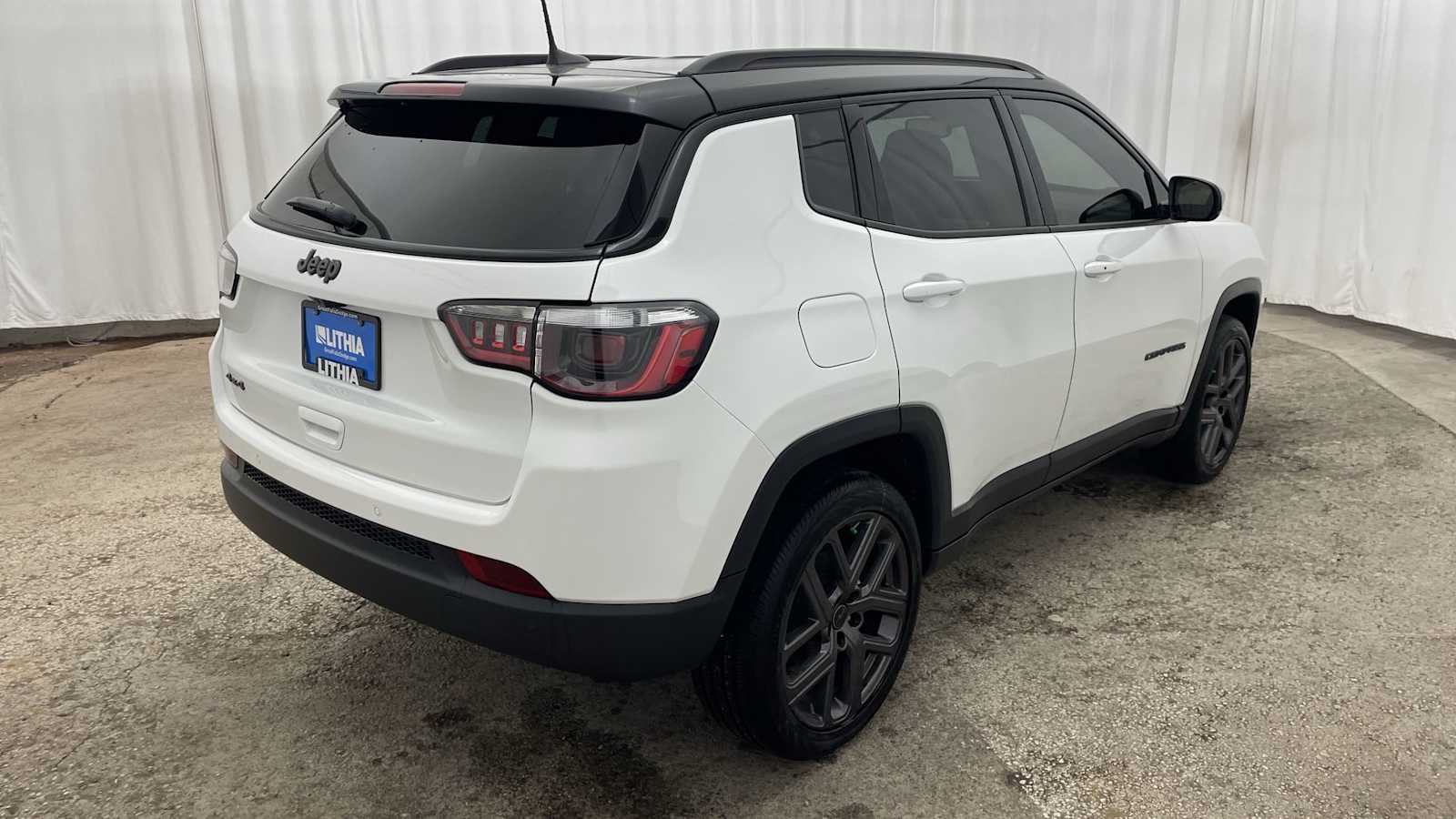 Thumbnail: 2026 Jeep Compass - 31
