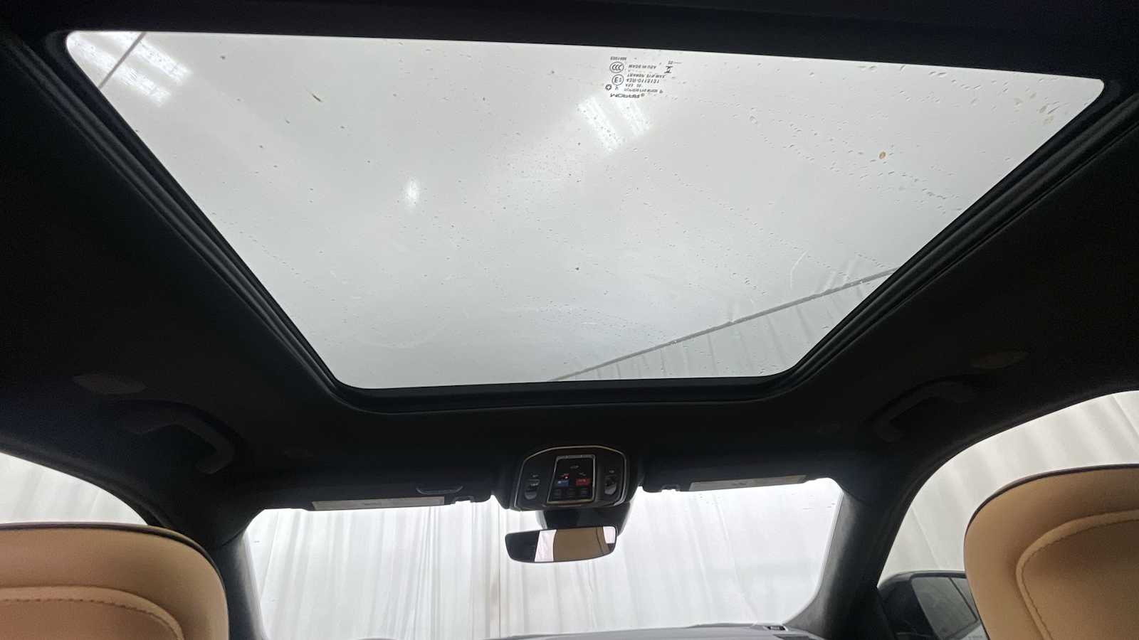 Thumbnail: 2025 Jeep Grand Cherokee - 9