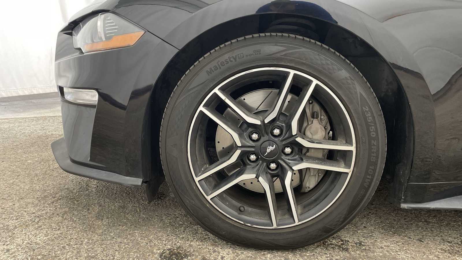 Thumbnail: 2018 Ford Mustang - 35