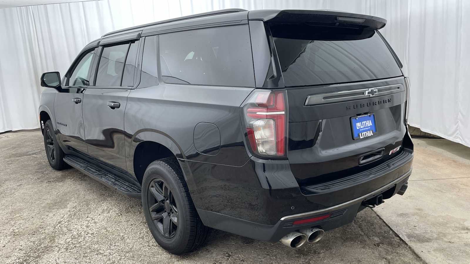 Thumbnail: 2022 Chevrolet Suburban - 36