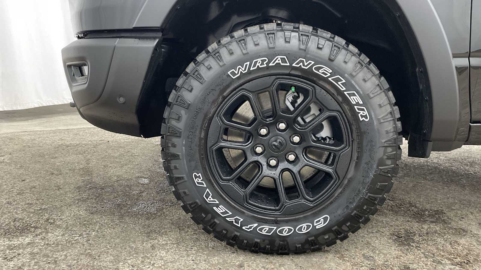 Thumbnail: 2026 RAM 1500 - 38