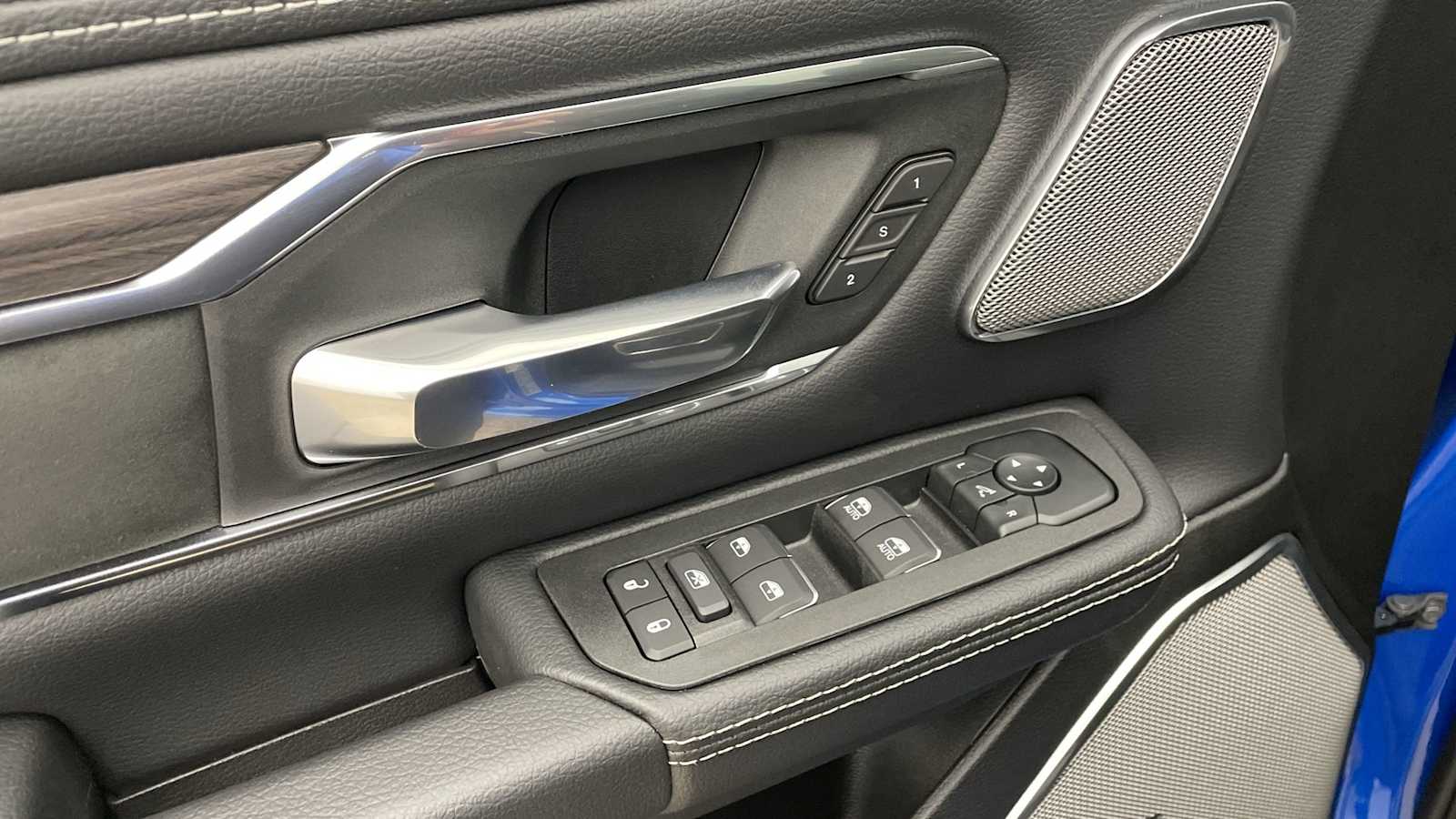 Thumbnail: 2026 RAM 1500 - 7