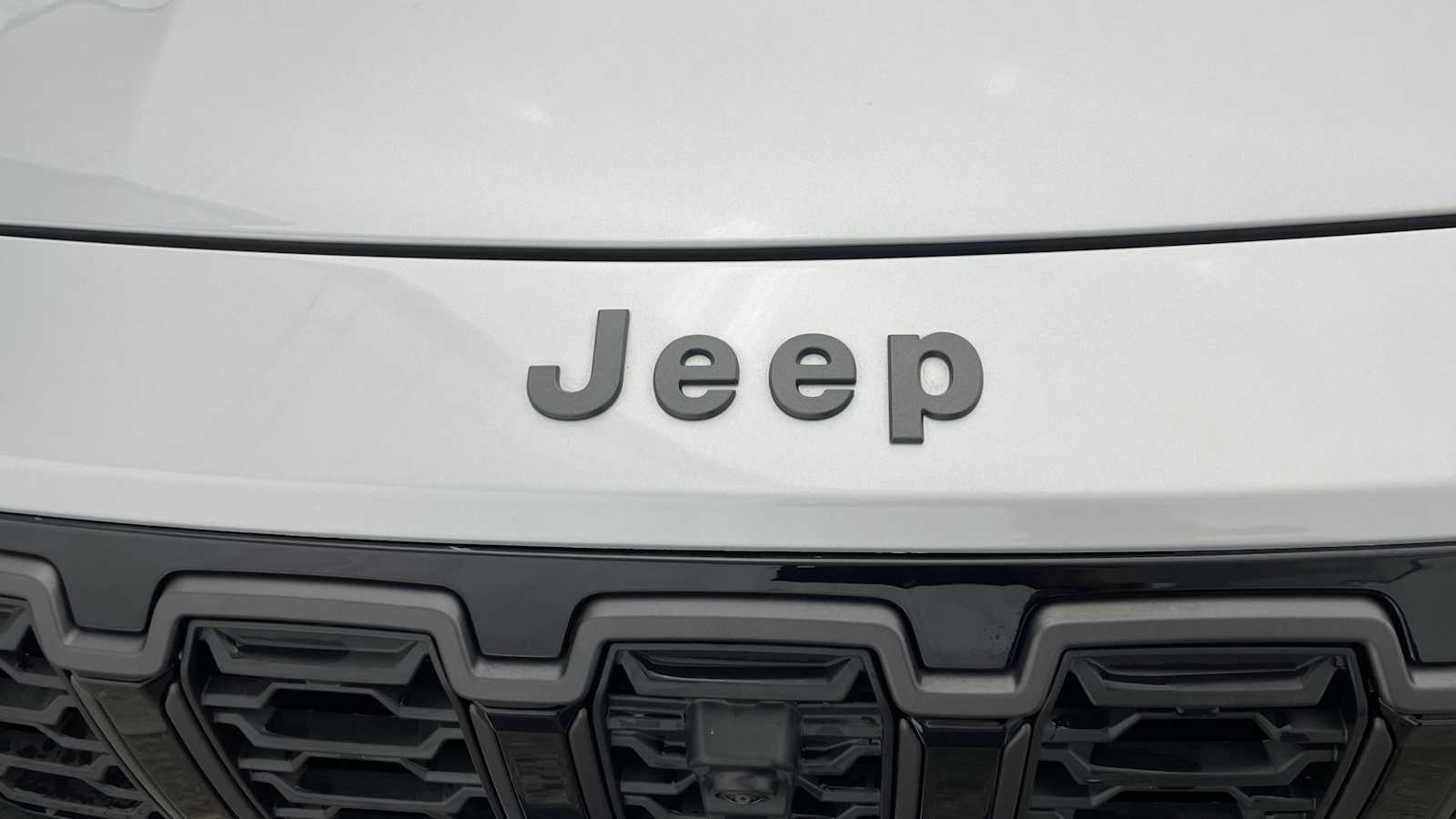 Thumbnail: 2026 Jeep Cherokee - 41