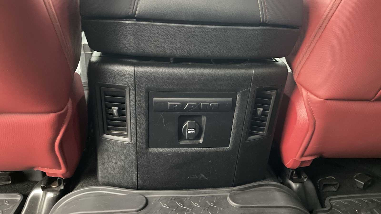 Thumbnail: 2015 RAM 1500 - 23