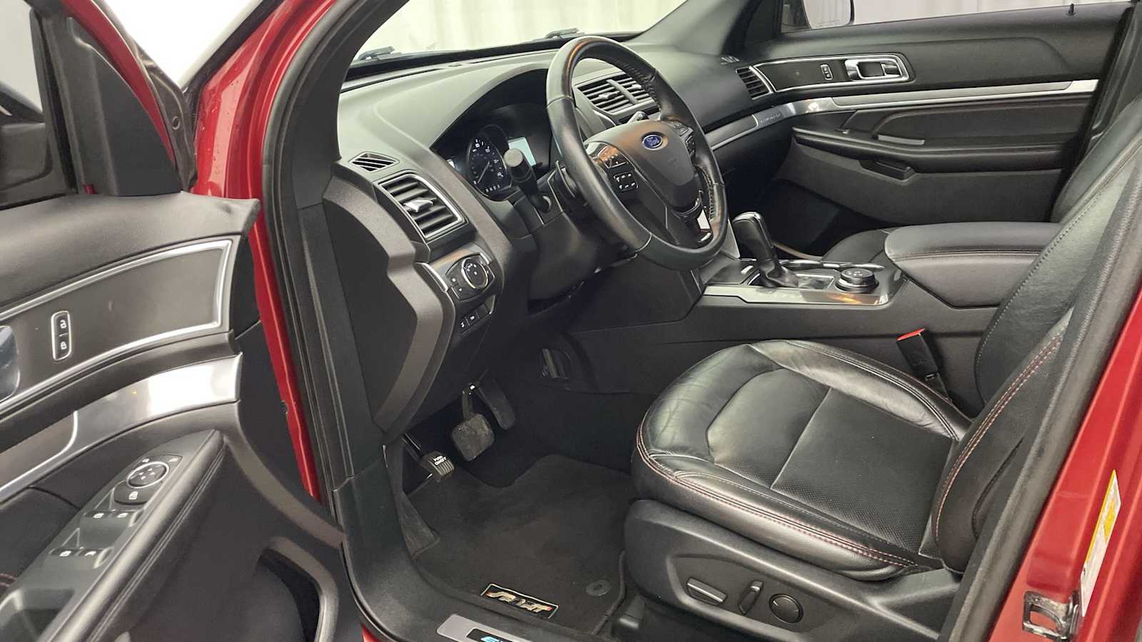 Thumbnail: 2019 Ford Explorer - 2