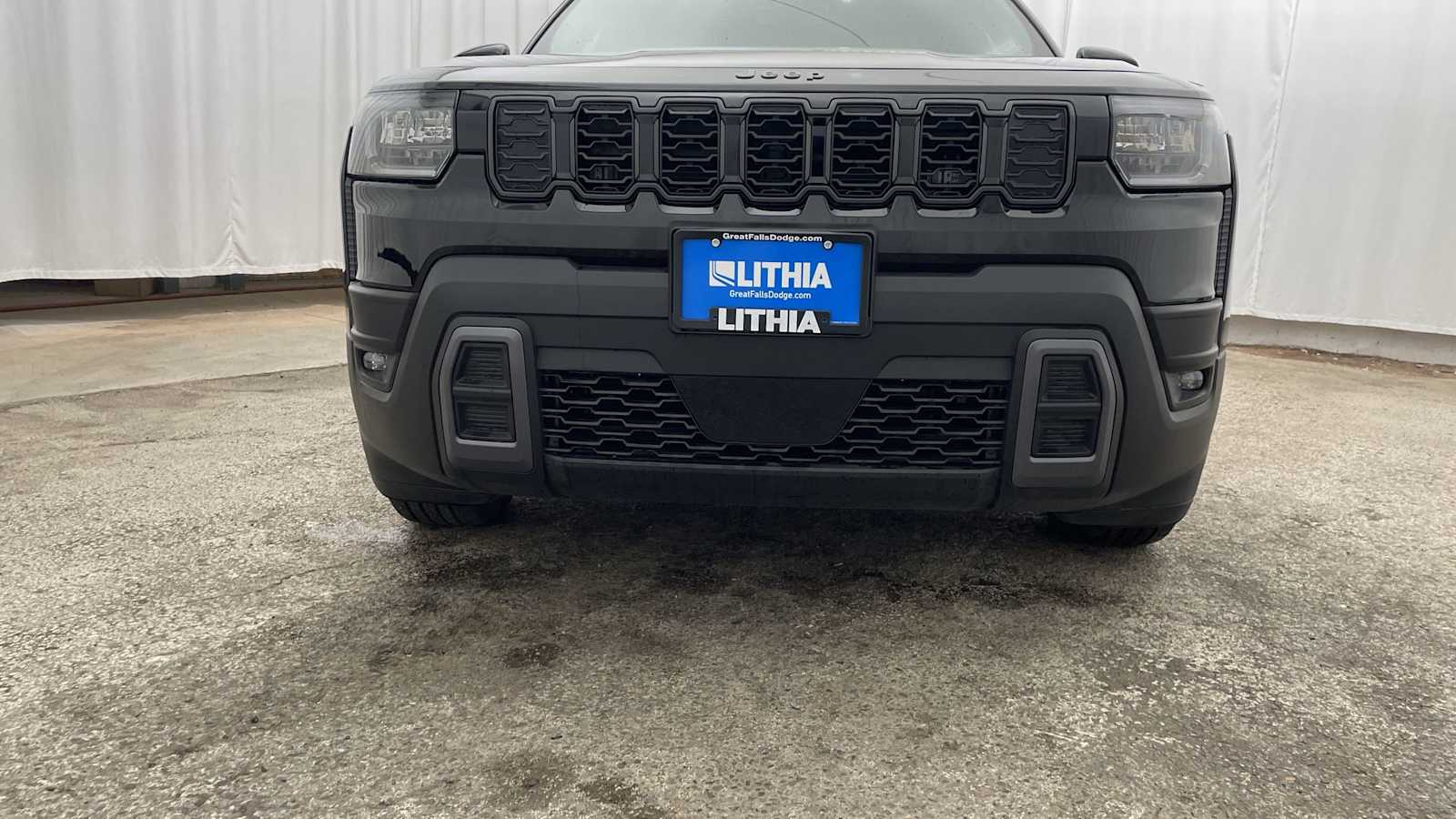 Thumbnail: 2026 Jeep Cherokee - 36