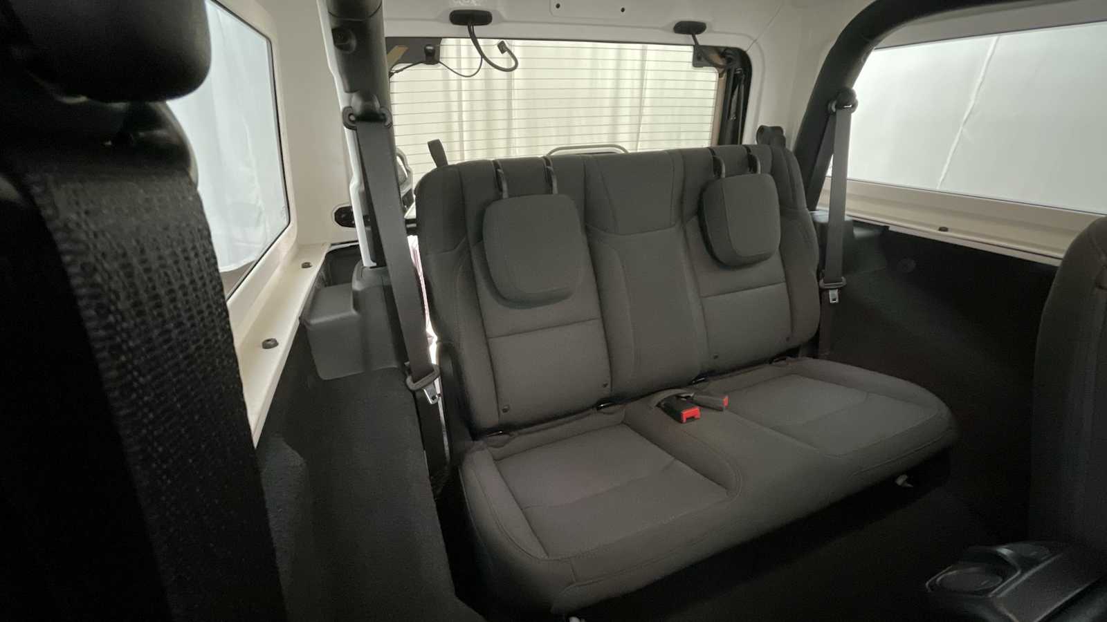 Thumbnail: 2020 Jeep Wrangler - 10