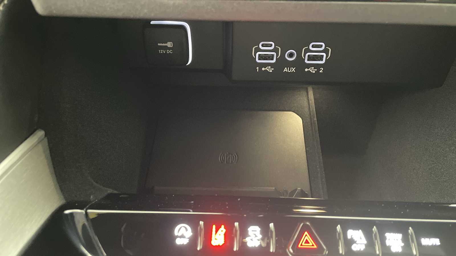 Thumbnail: 2025 Jeep Wagoneer - 20