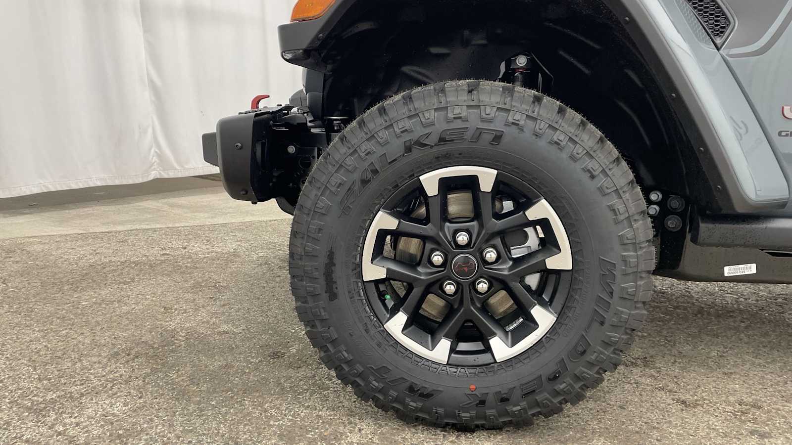 Thumbnail: 2026 Jeep Gladiator - 42