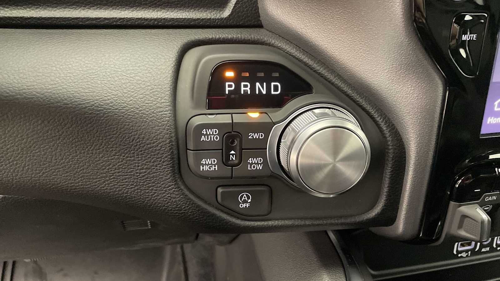 Thumbnail: 2026 RAM 1500 - 21