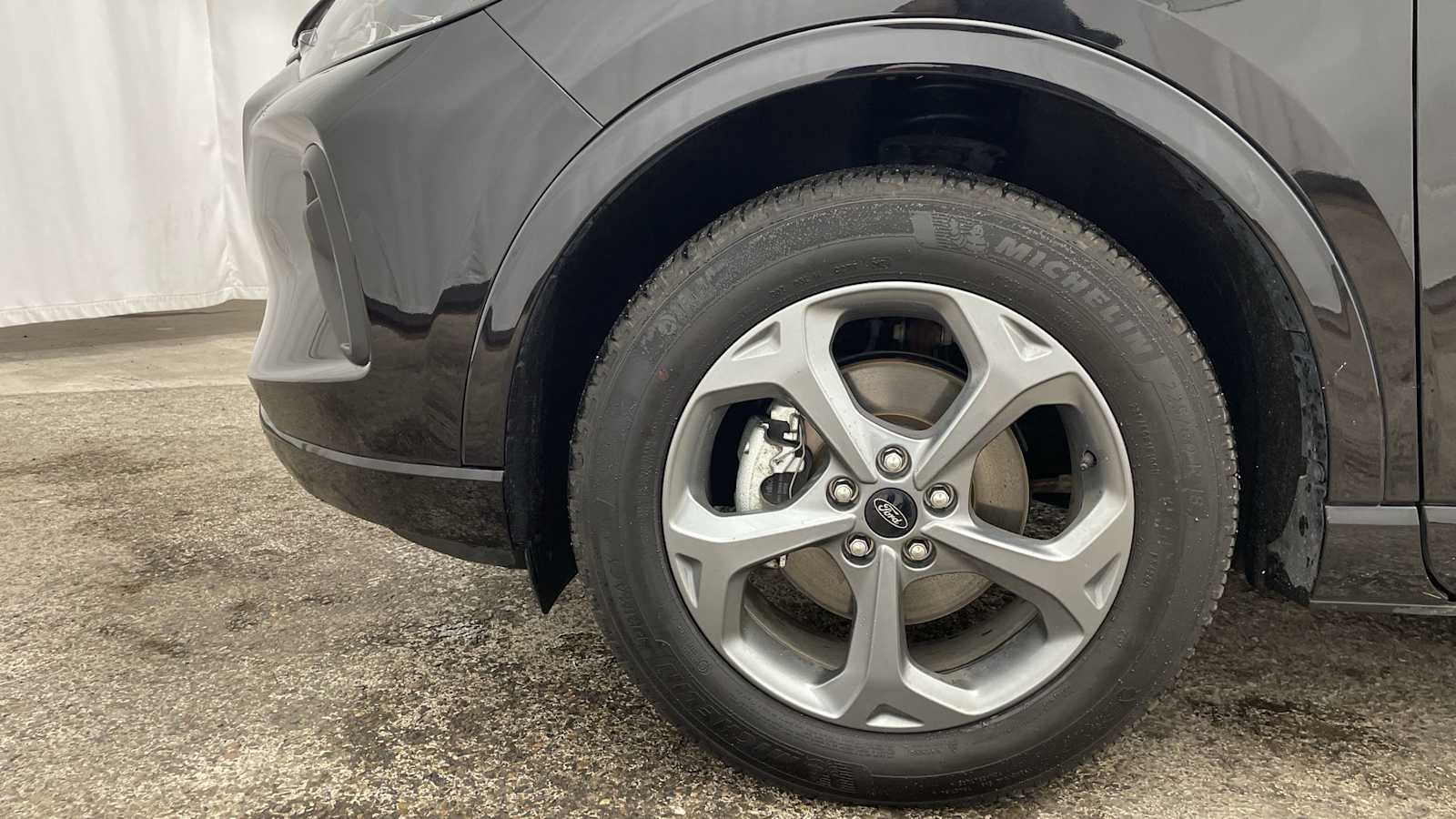 Thumbnail: 2024 Ford Escape - 37