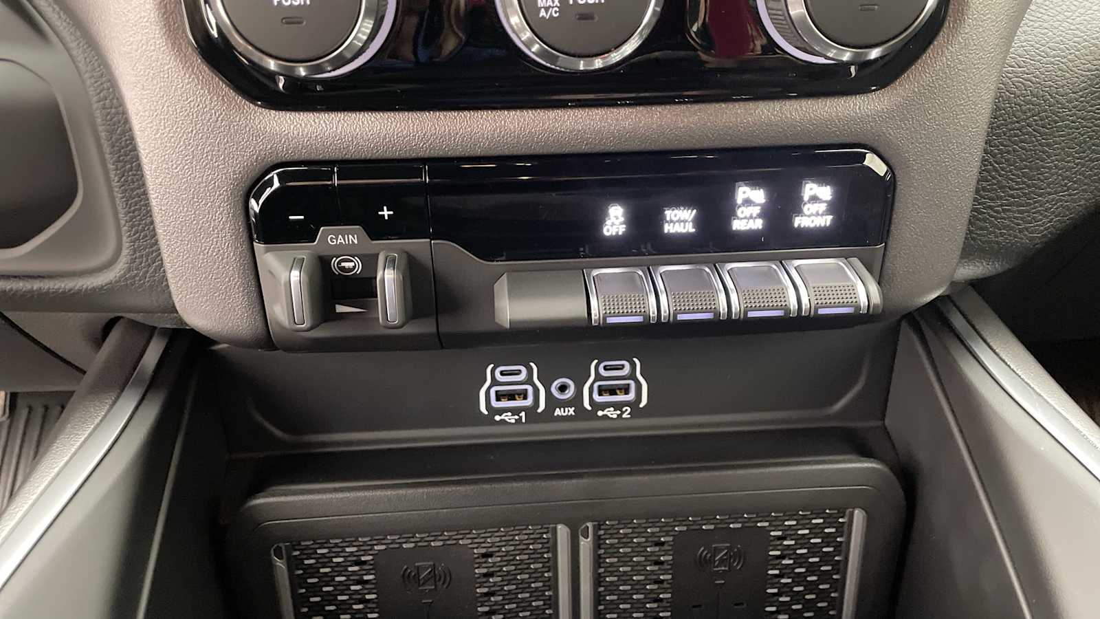 Thumbnail: 2026 RAM 3500 - 22