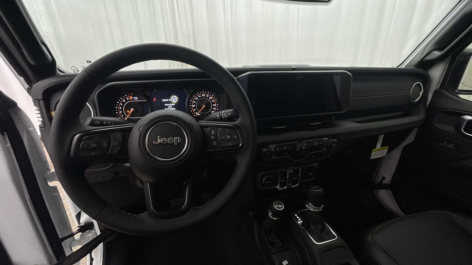 Thumbnail: 2026 Jeep Gladiator - 3