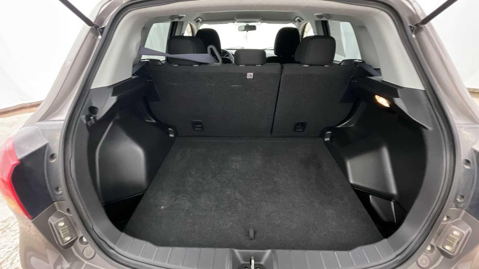 Thumbnail: 2016 Mitsubishi Outlander Sport - 25