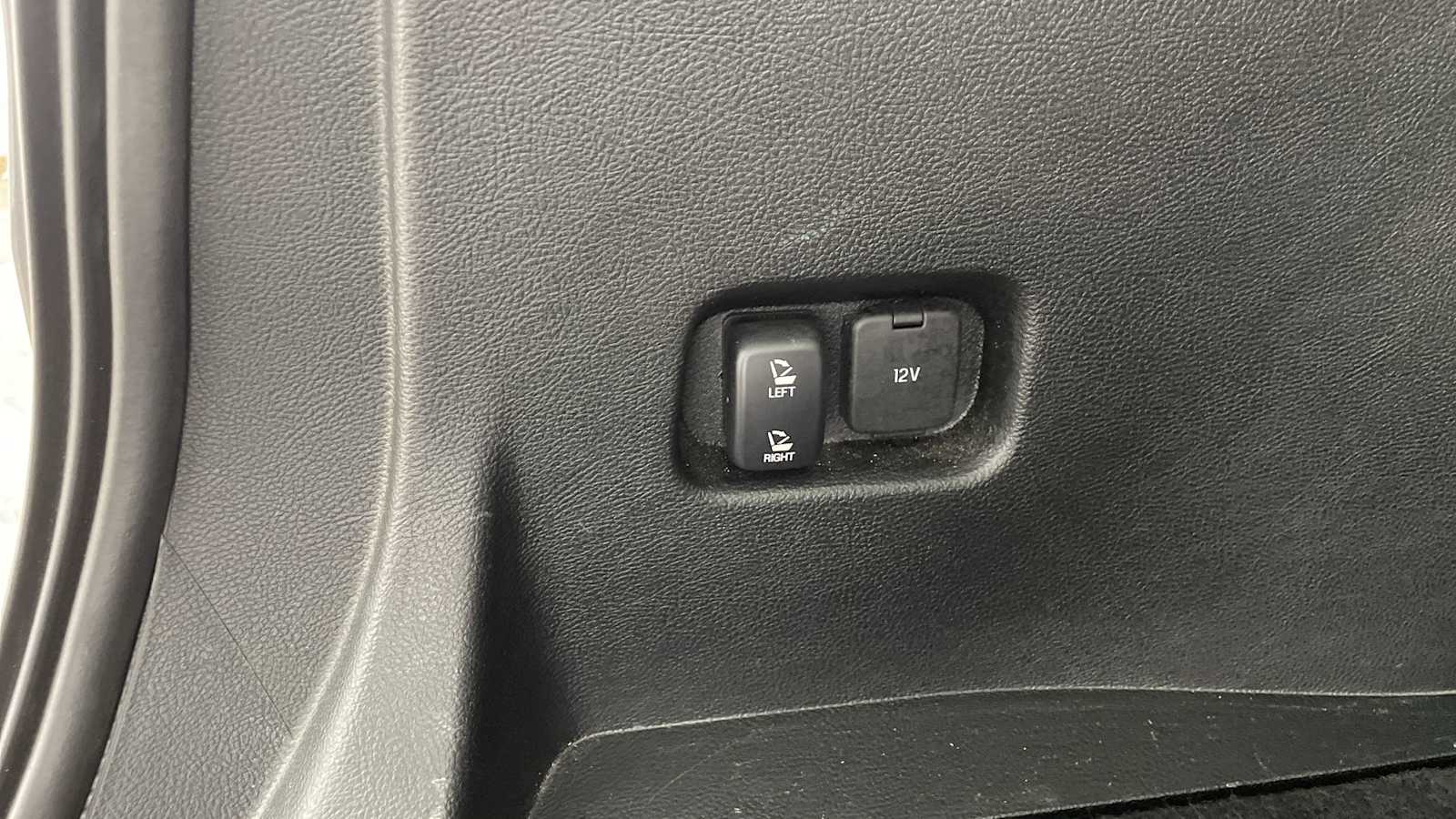 Thumbnail: 2024 Ford Edge - 26