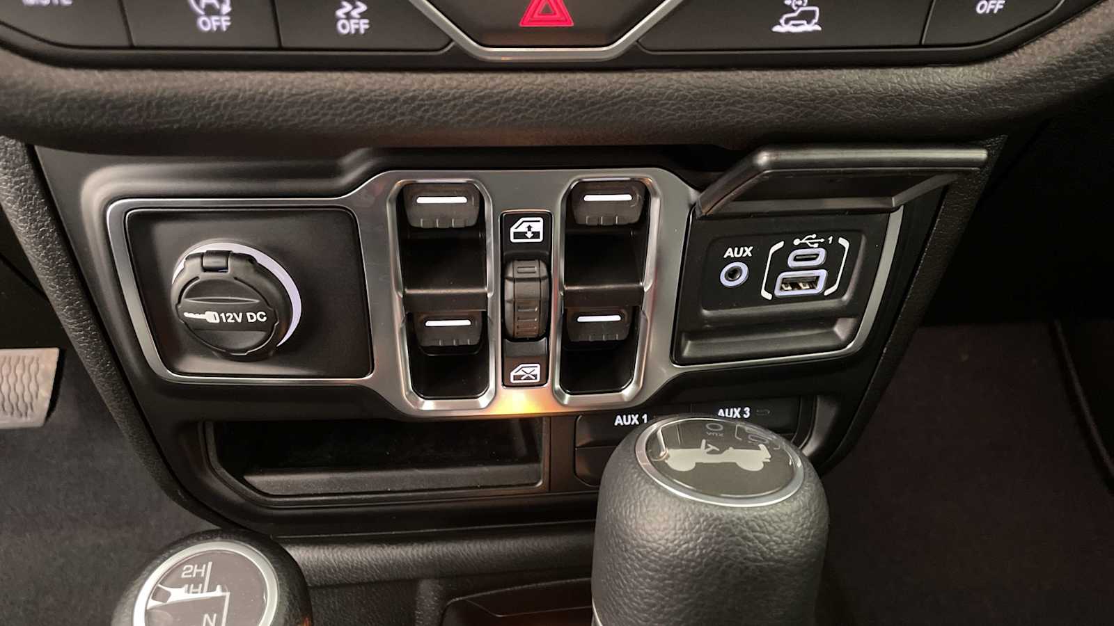 Thumbnail: 2026 Jeep Wrangler - 19