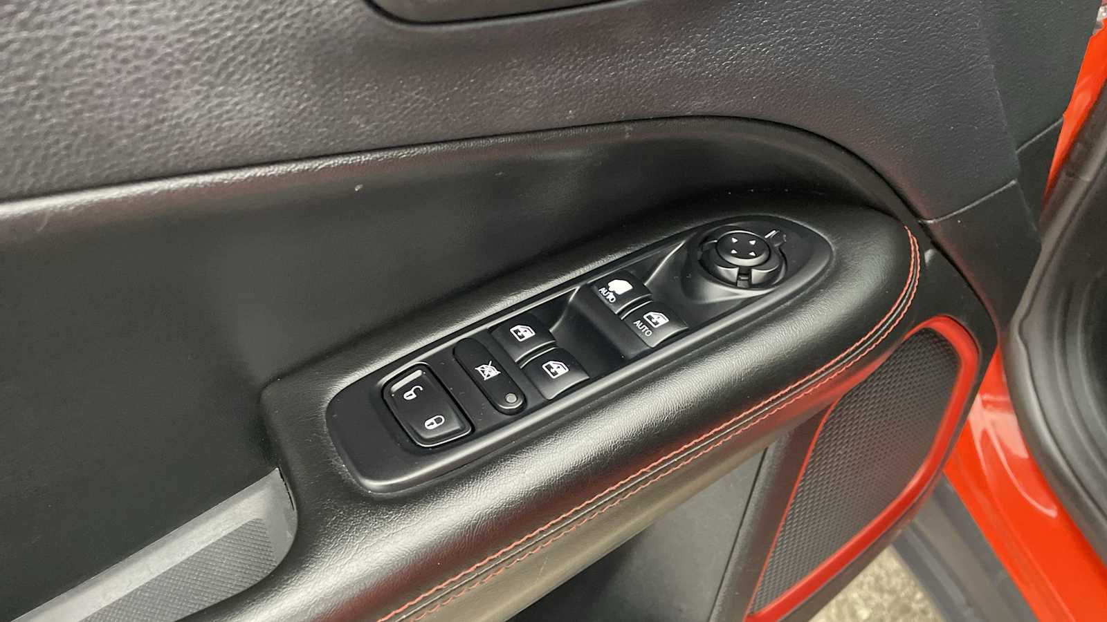 Thumbnail: 2019 Jeep Compass - 6