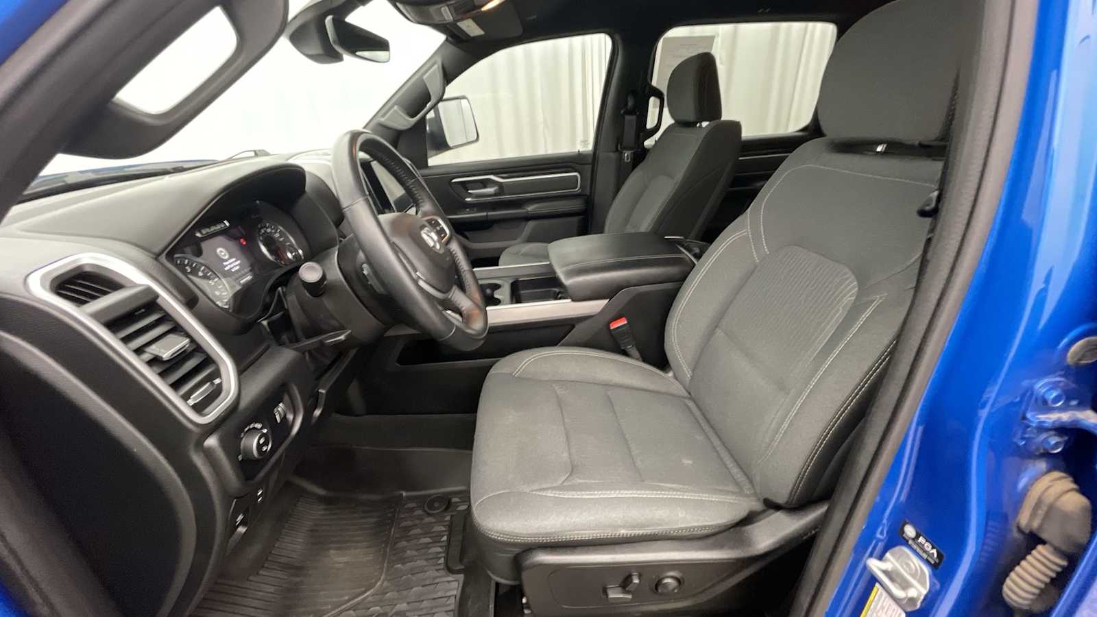 Thumbnail: 2022 RAM 1500 - 6