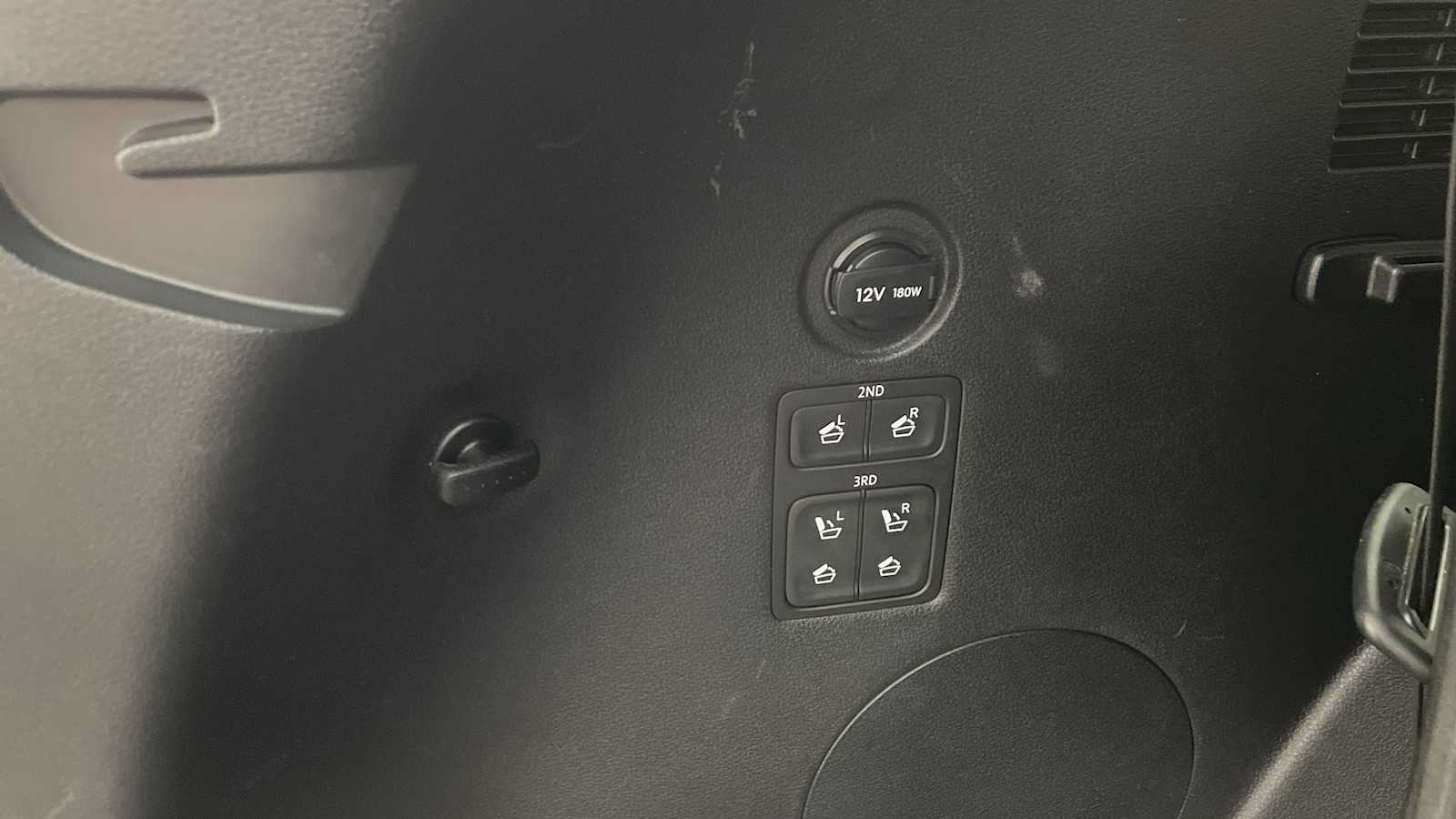 Thumbnail: 2022 Hyundai Palisade - 28