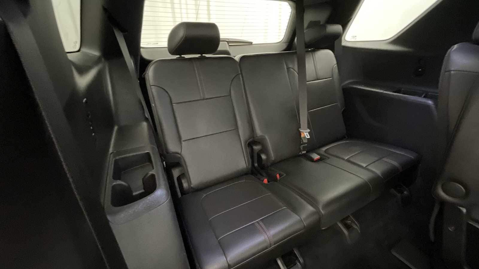 Thumbnail: 2022 Chevrolet Traverse - 10