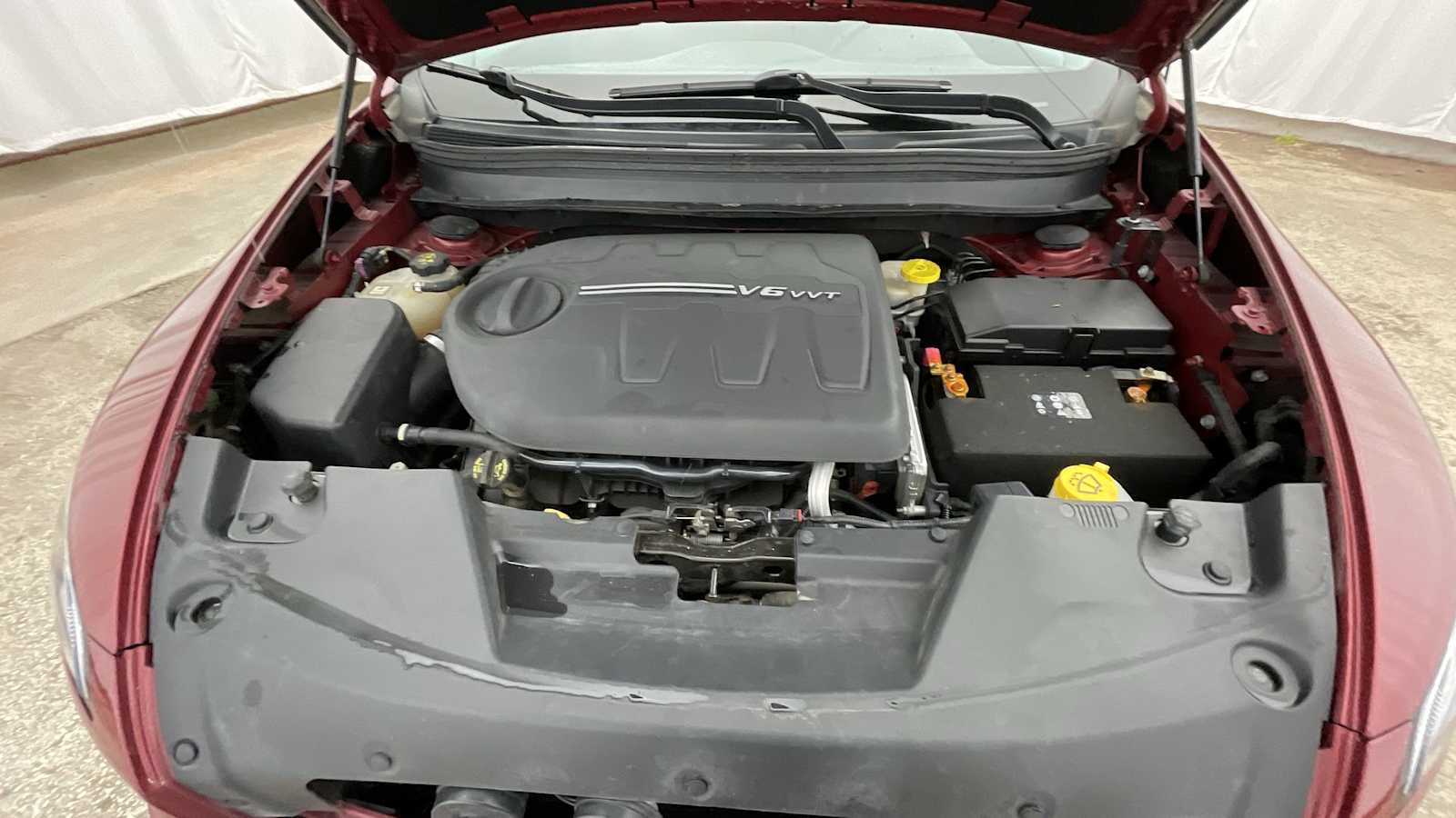 Thumbnail: 2017 Jeep Cherokee - 27