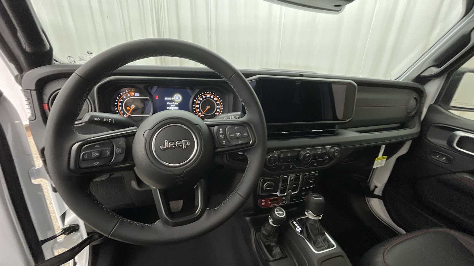 Thumbnail: 2026 Jeep Gladiator - 3