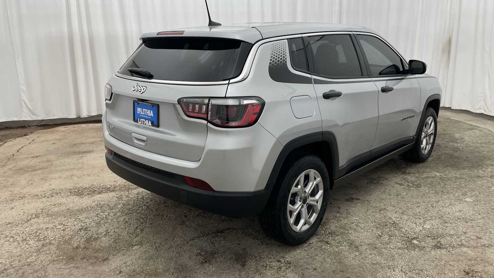 Thumbnail: 2025 Jeep Compass - 31