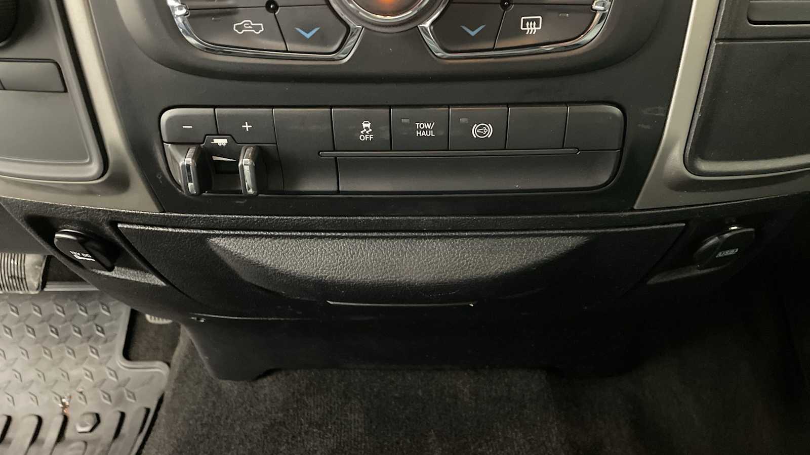 Thumbnail: 2017 RAM 3500 - 22